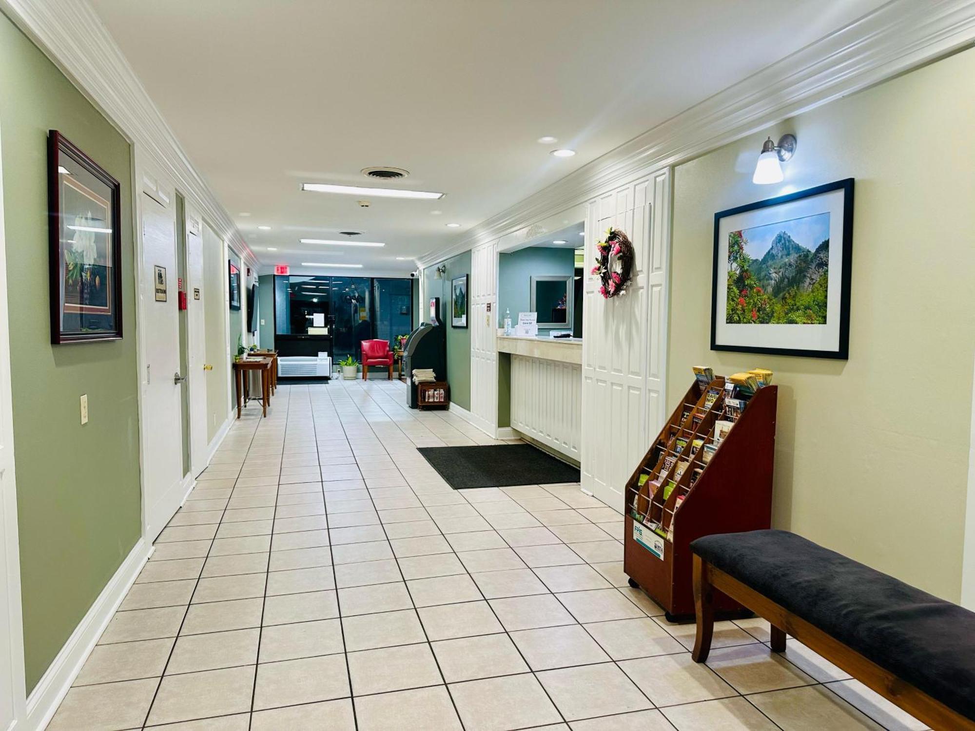 Astoria Hotel North Danville Zewnętrze zdjęcie